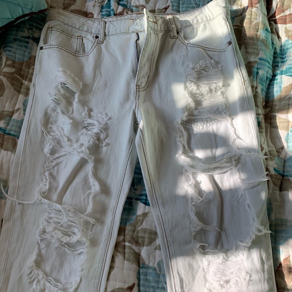 Demolished jeans